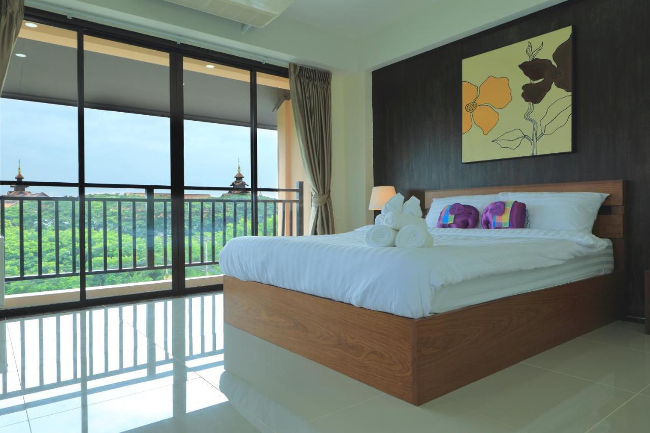 B And Y Residence Chiang Mai Bagian luar foto